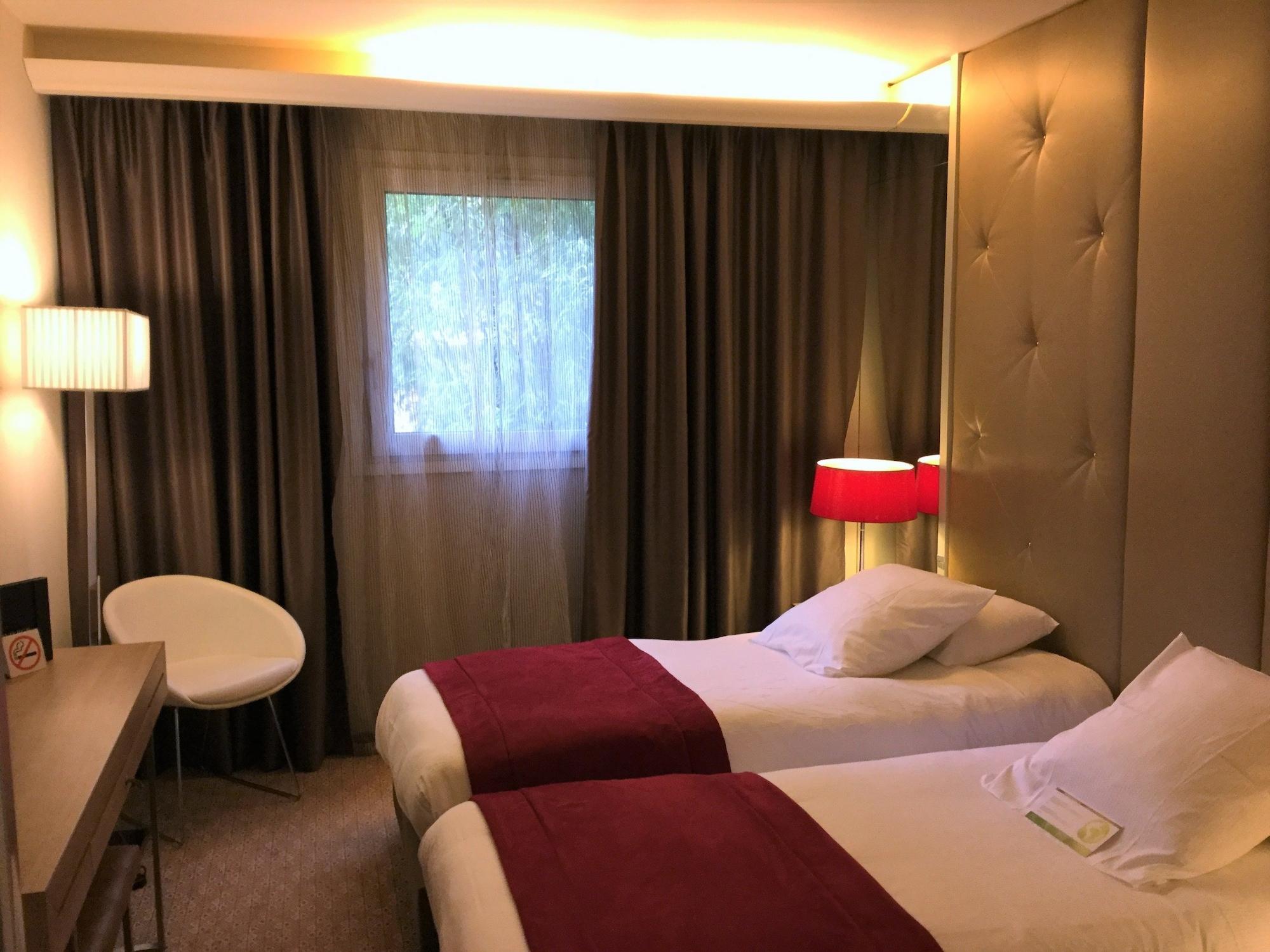 Hotel Mermoz Тулуза Экстерьер фото